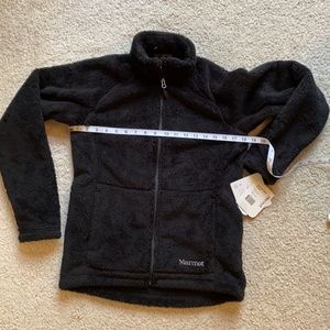 NWT Marmot women’s medium Cloud Jacket